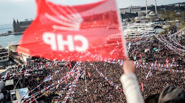 CHP yeni sistem önerisinde “sembolik cumhurbaşkanı” istiyor