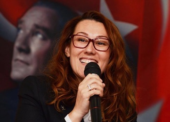 Yeşim Karadağ - Genel Merkez Kadın Politikaları Başkanı