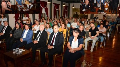 Rediften Seslerde Neşet Ertaş Buluşması