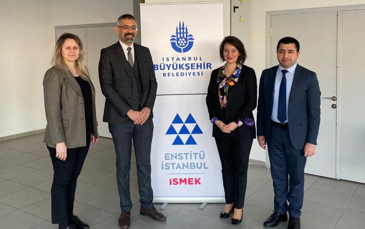 Kocaeli İzmit Belediyesi’nden İSMEK’e ziyaret Kocaeli İzmit Belediyesi’nden İSMEK’e ziyaret
