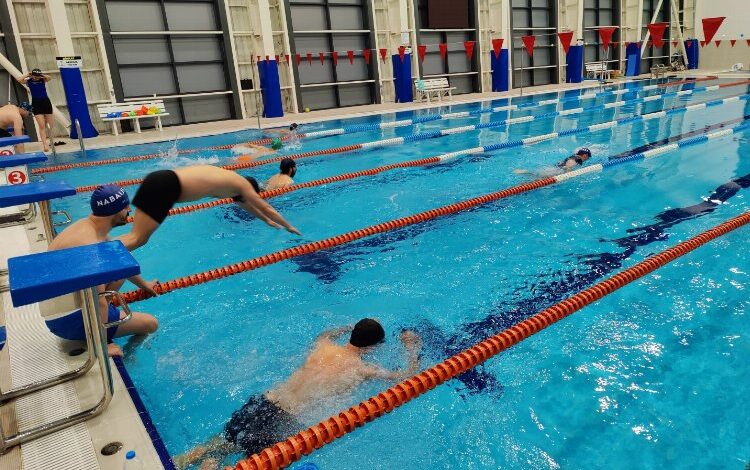 Cankurtaranlara sıkı eğitim Cankurtaranlara sıkı eğitim