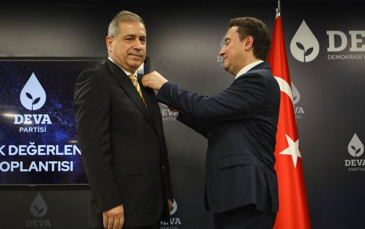 Kızılcıklı DEVA’dan da istifa etti!