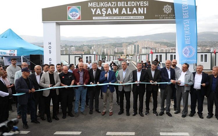 Kayseri Melikgazi depremzedelere umut oluyor