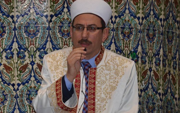 Taşçı: Kurban kesmek mükellefine vaciptir Taşçı: Kurban kesmek mükellefine vaciptir