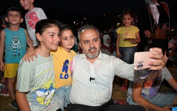 Bursa’da bilim dolu gece Bursa’da bilim dolu gece