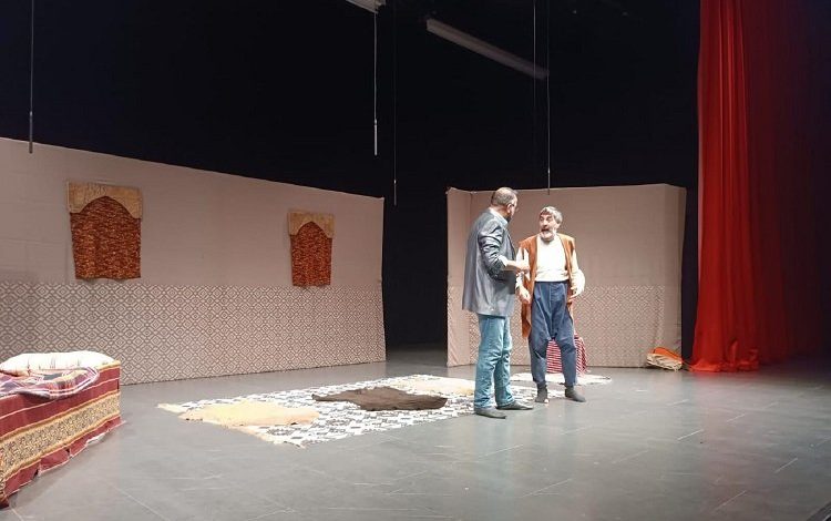 ‘Bir Tabak Daha’ Çayırova’da sahnelendi