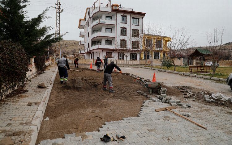 Nevşehir Belediyesi’nden bozuk yola müdahale Nevşehir Belediyesi’nden bozuk yola müdahale