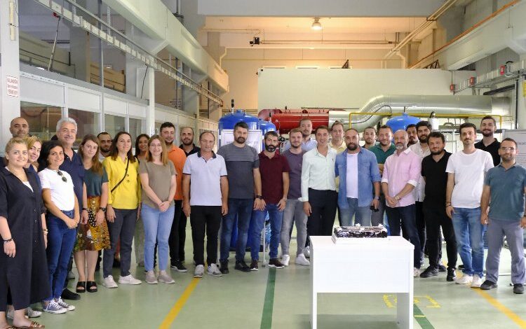 BTSO EVM ilk mezunlarını verdi BTSO EVM ilk mezunlarını verdi