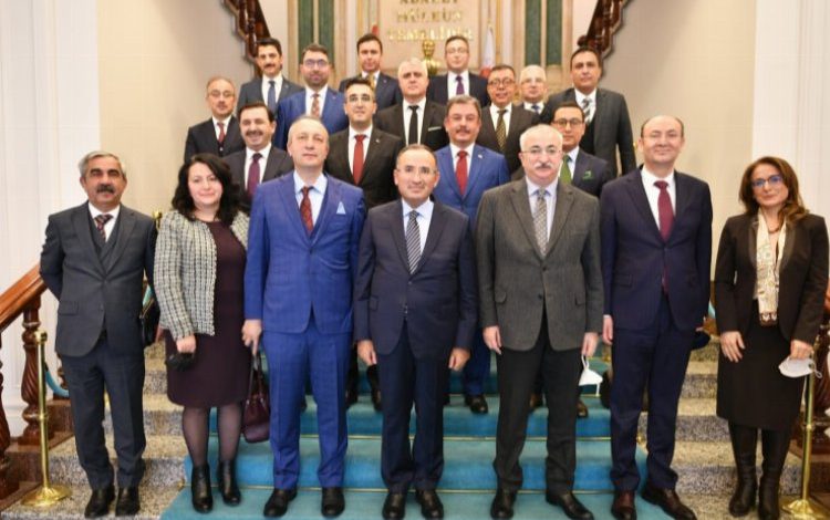 Bozdağ: “Türk yargısının yıpratılmasına fırsat vermeyeceğiz”