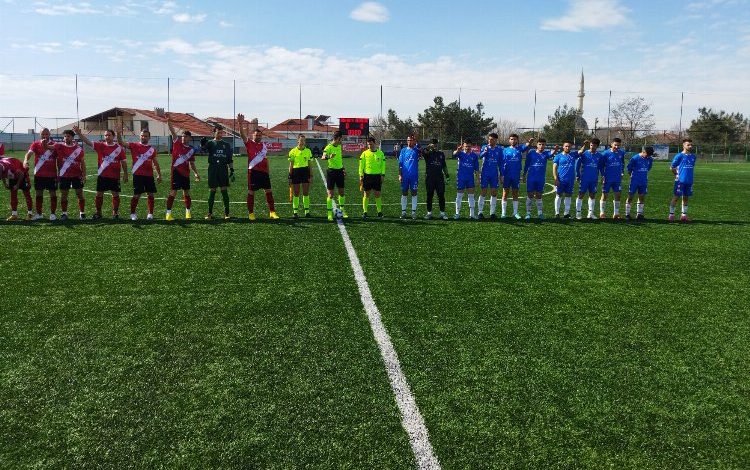 Anafartalarspor, Edirne Mega Genç’i 2-1 mağlup etti Anafartalarspor, Edirne Mega Genç’i 2-1 mağlup etti