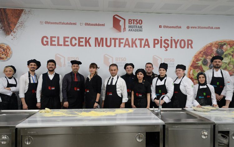 BTSO Mutfak Akademi ile gelecek mutfakta pişiyor