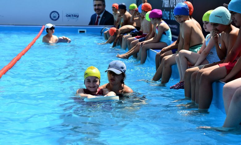 Bursa Yıldırım’da yüzme bilmeyen kalmayacak
