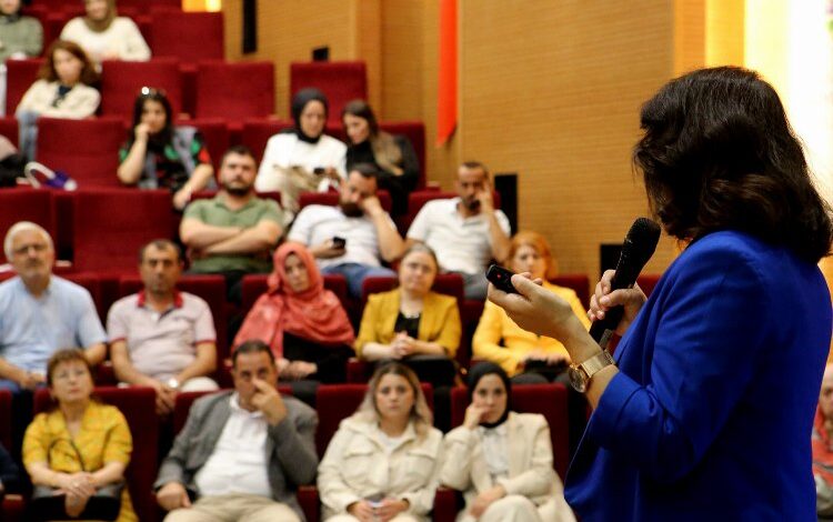 Sakarya’da YADEM konferansları ‘Alzheimer’ ile başladı