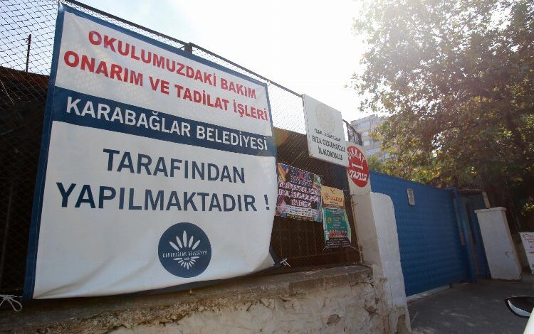 Karabağlar’da okullar yeni döneme hazır