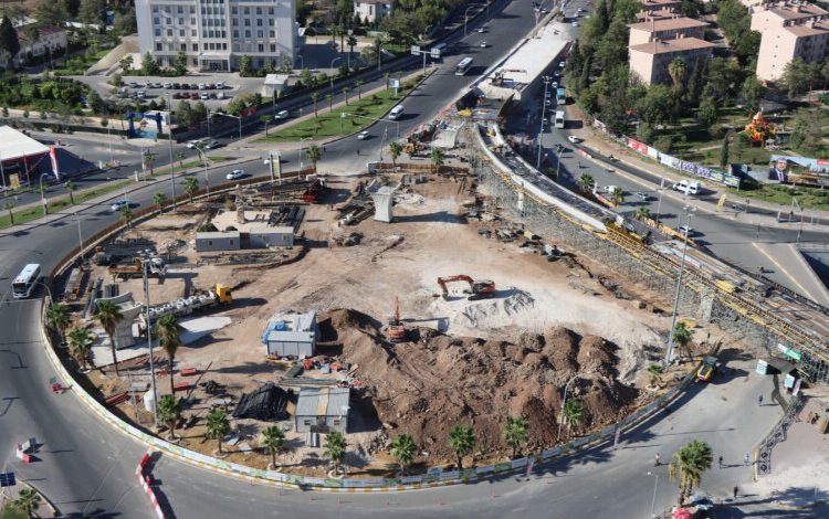 Abide Kavşağı Projesi hızla ilerliyor Abide Kavşağı Projesi hızla ilerliyor