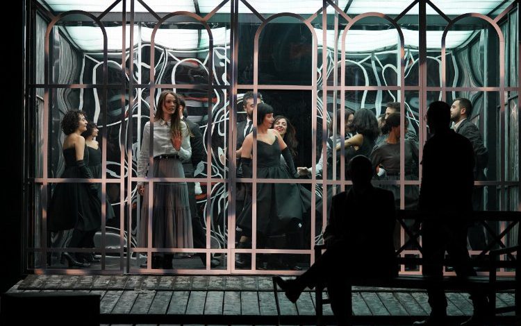 ‘Vişne Bahçesi’ İstanbullulardan tam not aldı