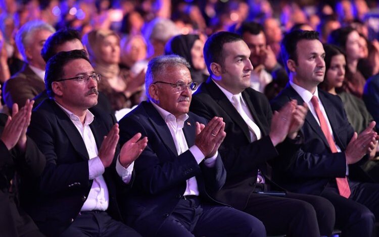 Kayseri’de türkü gecesi Kayseri’de türkü gecesi