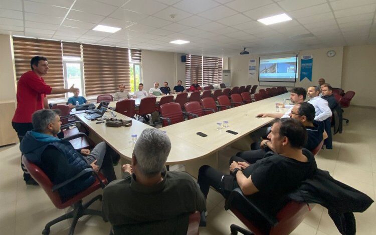 Kocaeli İtfaiyesi’nden ‘olay yeri yönetimi’ eğitimi Kocaeli İtfaiyesi’nden ‘olay yeri yönetimi’ eğitimi
