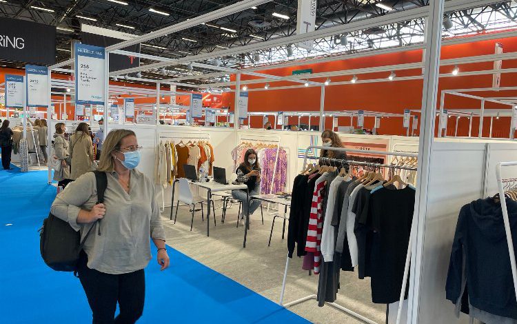 Fransa’da 2023 sezonuna Türk kıyafetleri damga vuracak Fransa’da 2023 sezonuna Türk kıyafetleri damga vuracak