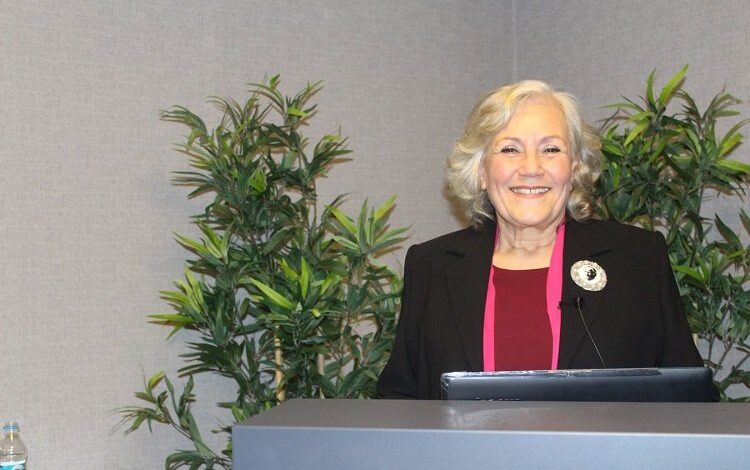 Emekli Kadınlar dernek kurdu