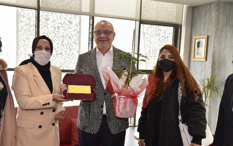 Manisa Güzelyurt sakinleri Başkan Ergün’e mektuplarla teşekkür etti Manisa Güzelyurt sakinleri Başkan Ergün’e mektuplarla teşekkür etti