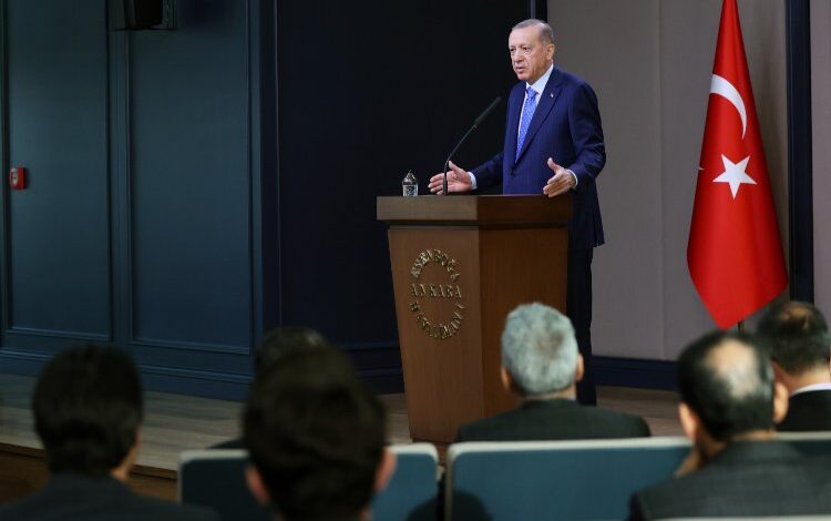 Cumhurbaşkanı Erdoğan Semerkant öncesi soruları yanıtladı Cumhurbaşkanı Erdoğan Semerkant öncesi soruları yanıtladı