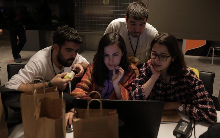 Oyun sektöründe gözler gençlerde