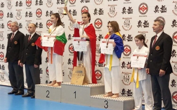 Balkanlarda ‘Karate’de Yıldırım damgası Balkanlarda ‘Karate’de Yıldırım damgası