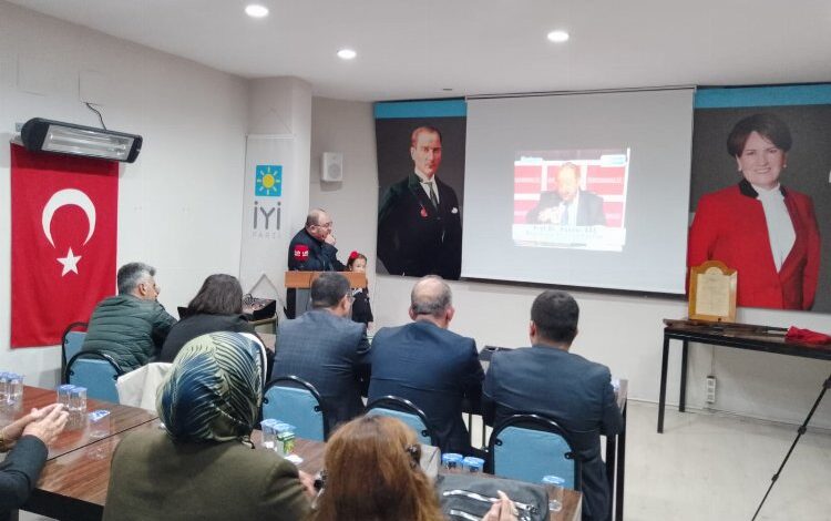 ‘Atatürk Döneminde Orhangazi’ konferansı düzenlendi