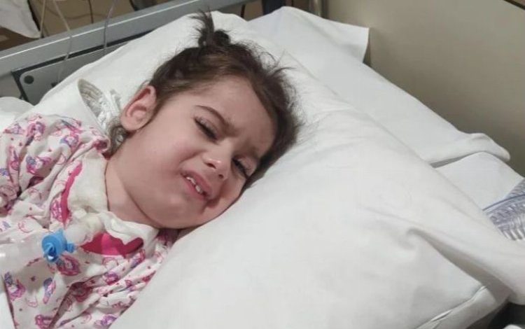 Nisanur yaşamak istiyor Nisanur yaşamak istiyor