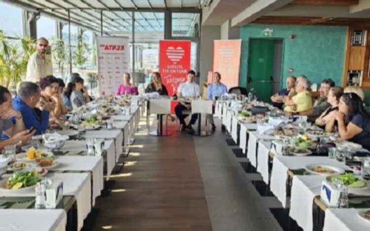 Antalya Turizm Fuarı sektörü ağırlamaya hazırlanıyor Antalya Turizm Fuarı sektörü ağırlamaya hazırlanıyor