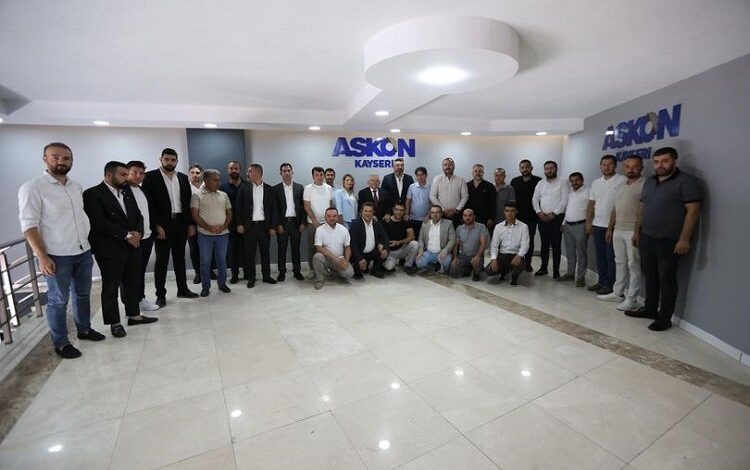 ASKON Kayseri Memduh Büyükkılıç’ı ağırladı