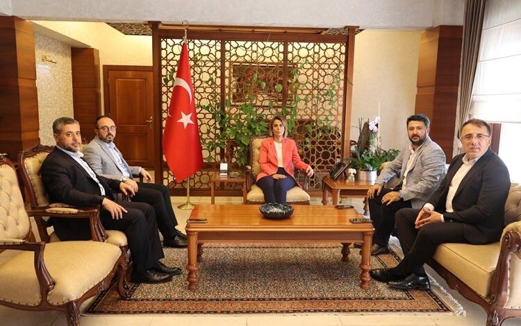 AK Parti Nevşehir’den Vali Becel’e veda