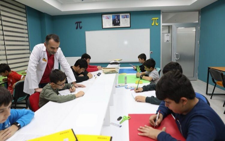 KAYMEK’ten öğrencilere ödev merkezi KAYMEK’ten öğrencilere ödev merkezi