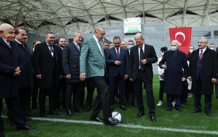 İzmir Alsancak Stadı’na kavuştu İzmir Alsancak Stadı’na kavuştu