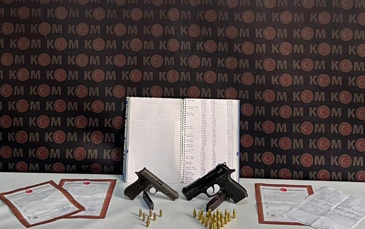 Turhal’da eş zamanlı tefecilik operasyonu! Turhal’da eş zamanlı tefecilik operasyonu!