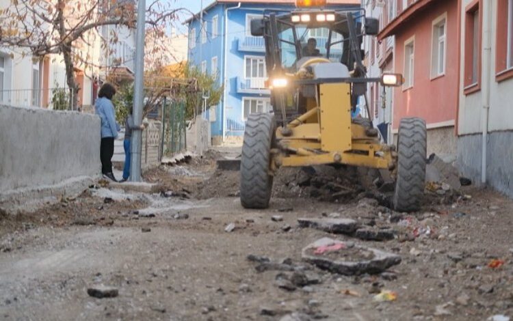 Kütahya’da asfalt çalışmaları tam gaz Kütahya’da asfalt çalışmaları tam gaz