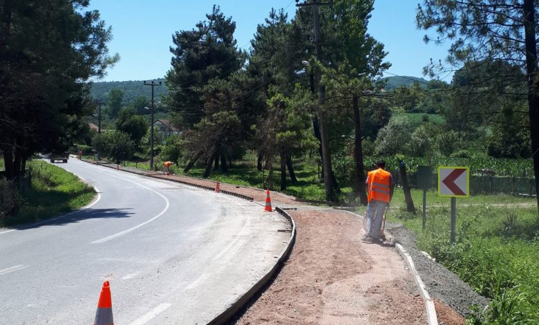 Sakarya Mahmudiye’de beton yaya yolu