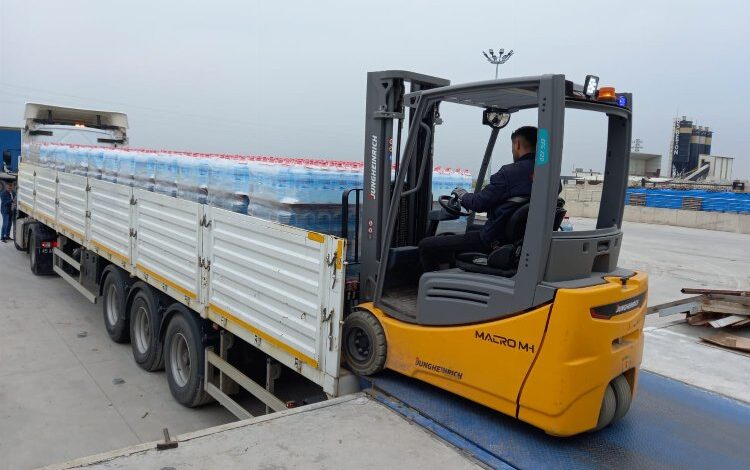 Manisa afet bölgesine desteğini sürdürüyor Manisa afet bölgesine desteğini sürdürüyor