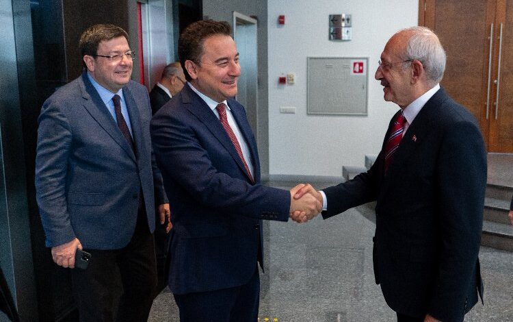 Babacan, Kılıçdaroğlu ile görüştü Babacan, Kılıçdaroğlu ile görüştü