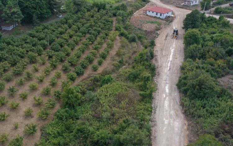 Kocaeli kırsalında tarla ve bahçe yollarına tesviye Kocaeli kırsalında tarla ve bahçe yollarına tesviye