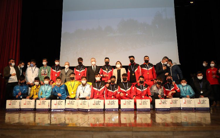 Gaziantep’in kurtuluşuna özel 14 yarışma