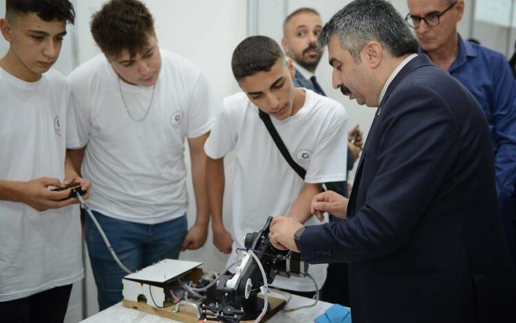 MEB Robot Yarışması Bursa’da başladı