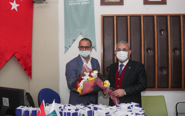 Kütahya Altı Nokta Körler Derneği’ne ziyaret Kütahya Altı Nokta Körler Derneği’ne ziyaret