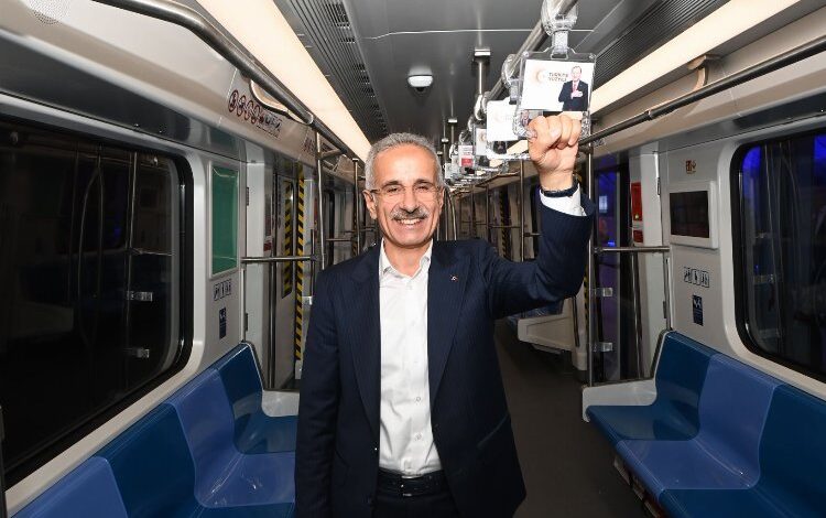 1 yılda 9 milyon yolcuya hizmet verdi