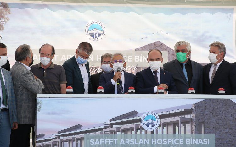 Kayseri Büyükşehir’den 2021’de yatırım yağmuru Kayseri Büyükşehir’den 2021’de yatırım yağmuru