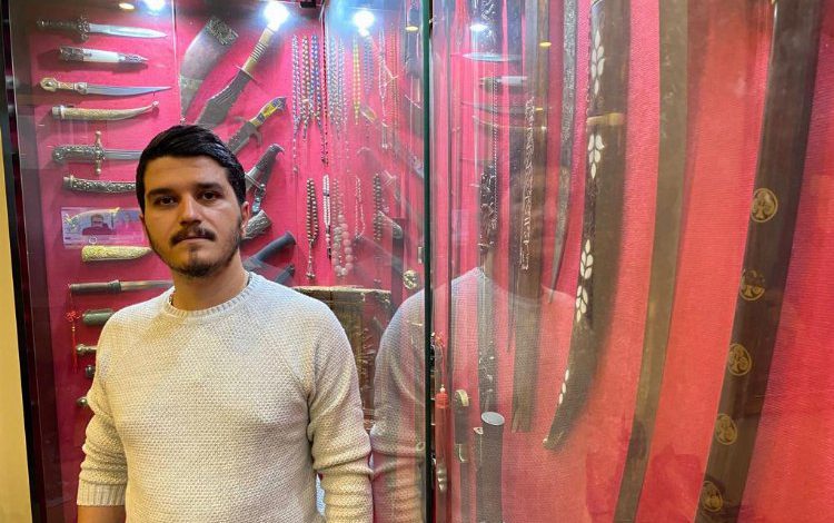 Patronunun ‘Sen Şövalye misin?’ sözüyle iş insanı oldu