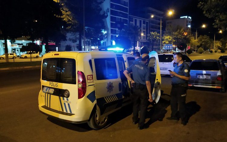 Adıyaman’da iki grup birbirine girdi