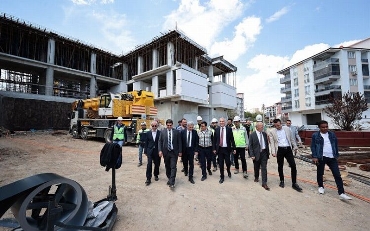 Acıpayam’a kazandırılacak dev eserlerde geri sayım Acıpayam’a kazandırılacak dev eserlerde geri sayım