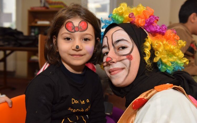 Depremzede çocuklara Yıldırım moral Depremzede çocuklara Yıldırım moral